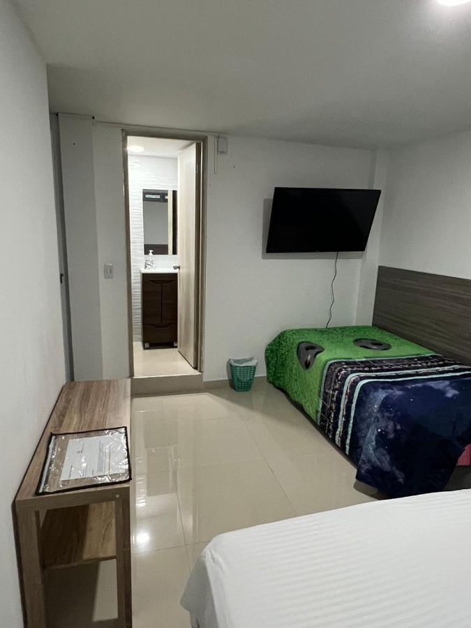 Edificio Niza80 Ibague, Acceso Digital Cerca Parque Deportivo Hotel Buitenkant foto