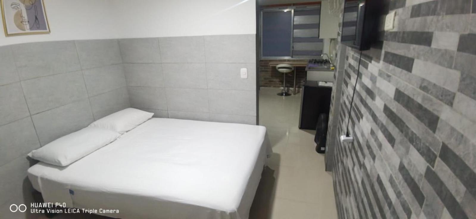 Edificio Niza80 Ibague, Acceso Digital Cerca Parque Deportivo Hotel Buitenkant foto